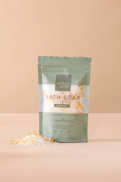 Aromatherapy Bath salts, Luxury Bath soak, Bath salts bag - Shea Love London